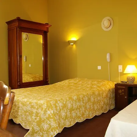 Heritage Hotell