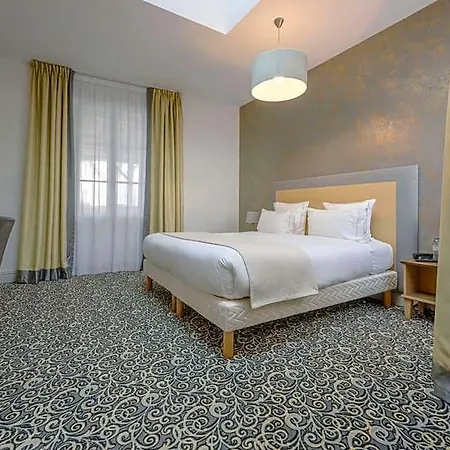 Heritage Hotel 3*