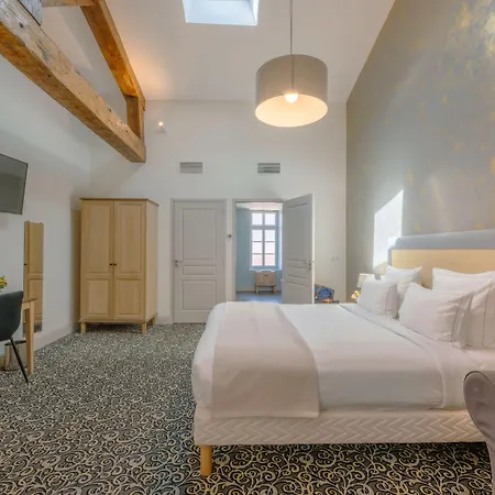 Heritage Hotel 3*